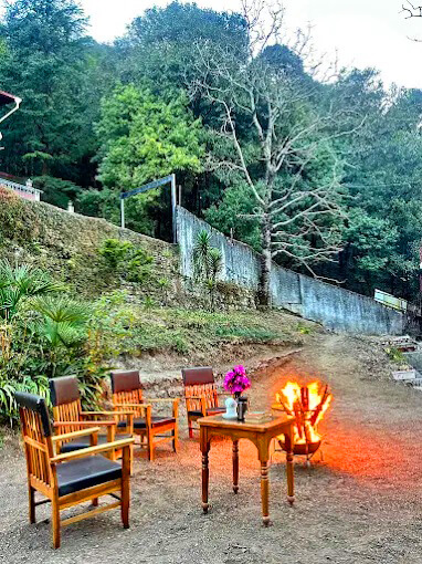 Economy budget hotel Nainital under 1500 clean affordable